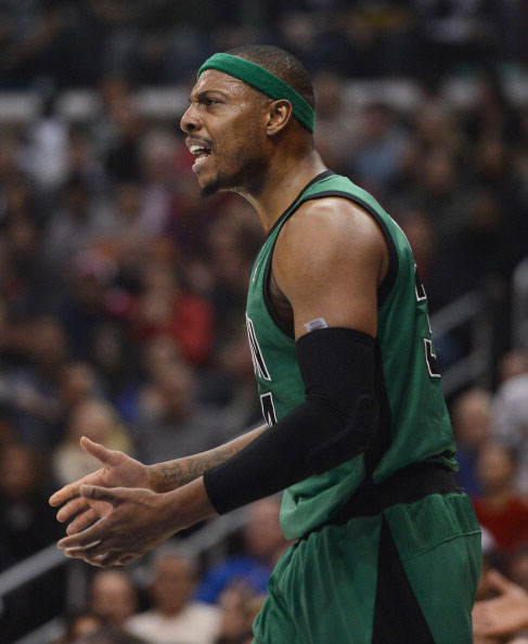 强者从不抱怨（强者无怨言）