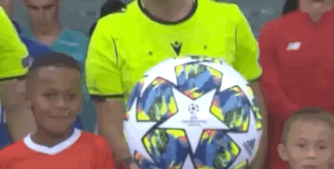 足球报：邵佳一有四大特质被认可，熟悉足协和国字号工作