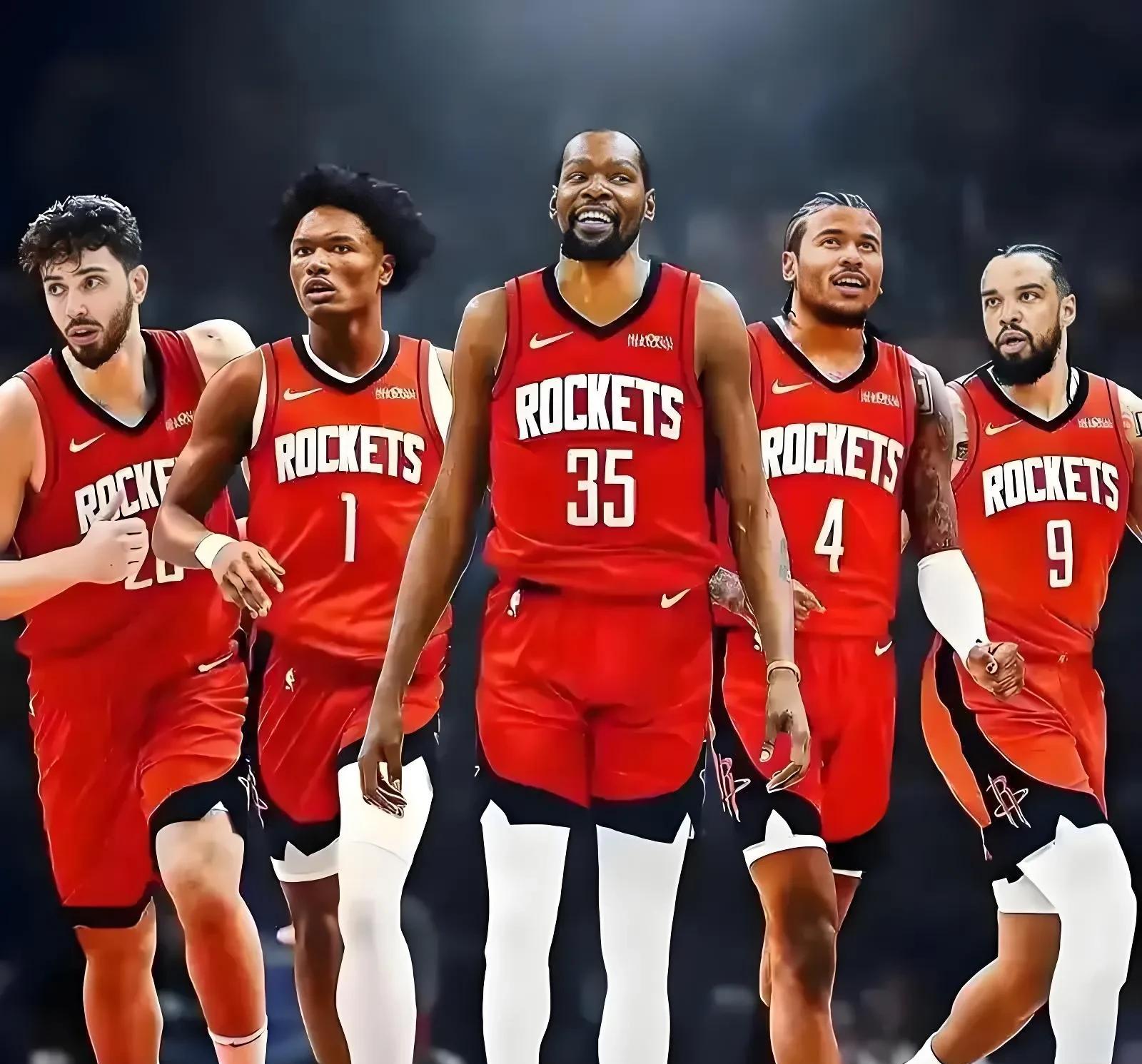 TA：应布拉格斯拉维亚方面要求，热刺主场的LGBTQ+旗帜被移走（TA：热刺主场应布拉格斯拉维亚请求撤下LGBTQ+旗帜）