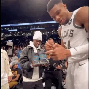 落后23分算啥？约基奇40+9+8教做人，掘金三分雨逆转老鹰，穆雷12助攻才是关键（从落后23分到大翻盘：掘金三分雨淹没老鹰，约基奇40+9+8统治，穆雷12助攻定胜局）